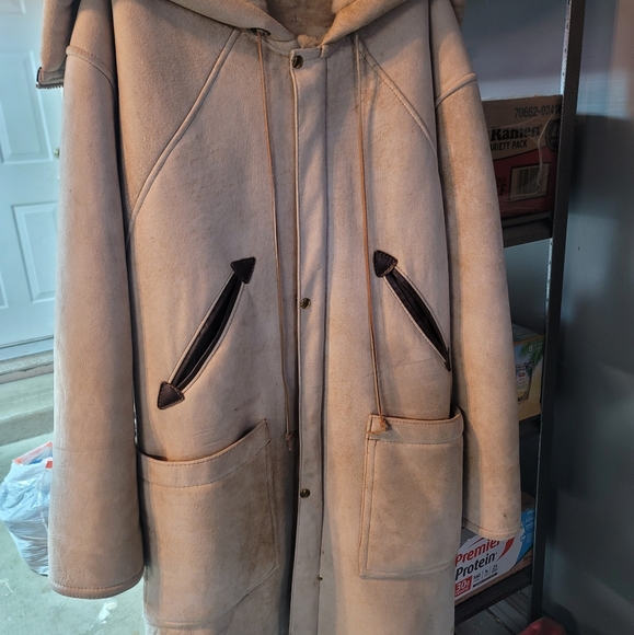 Leather Shearling Suede Coat - Picture 3 of 5